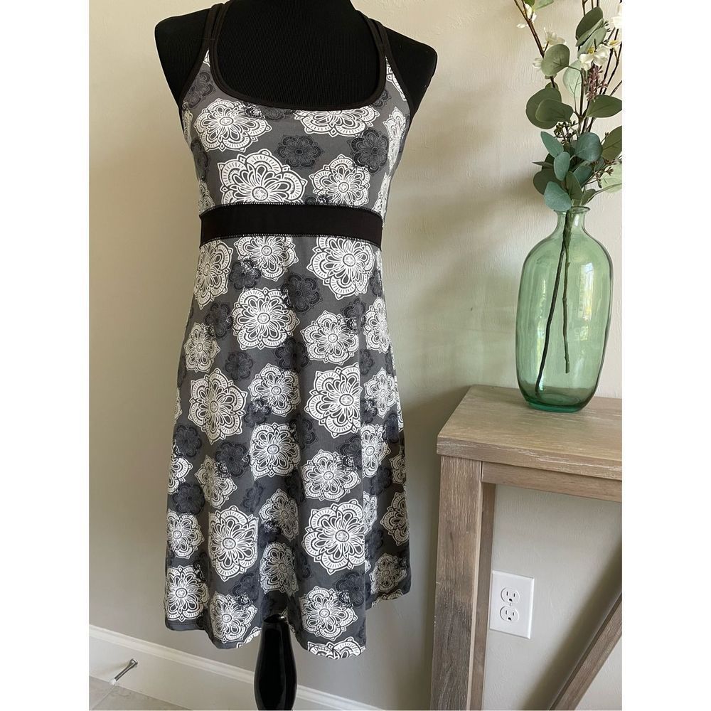 Lola by AFG Athletic Crisscross Strap Dress